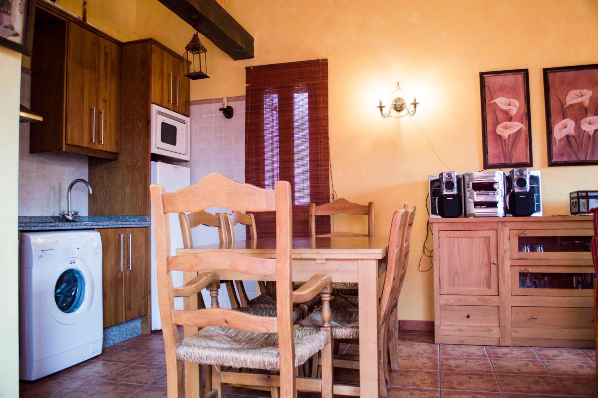 Apartamentos Rurales Alvado Tamajon Esterno foto
