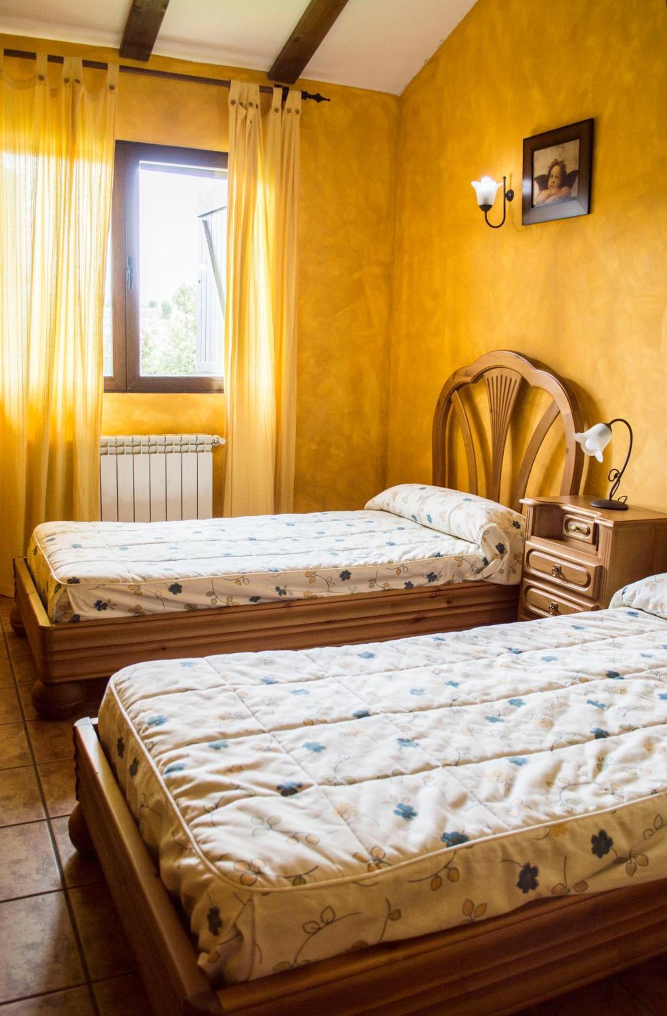 Apartamentos Rurales Alvado Tamajon Esterno foto