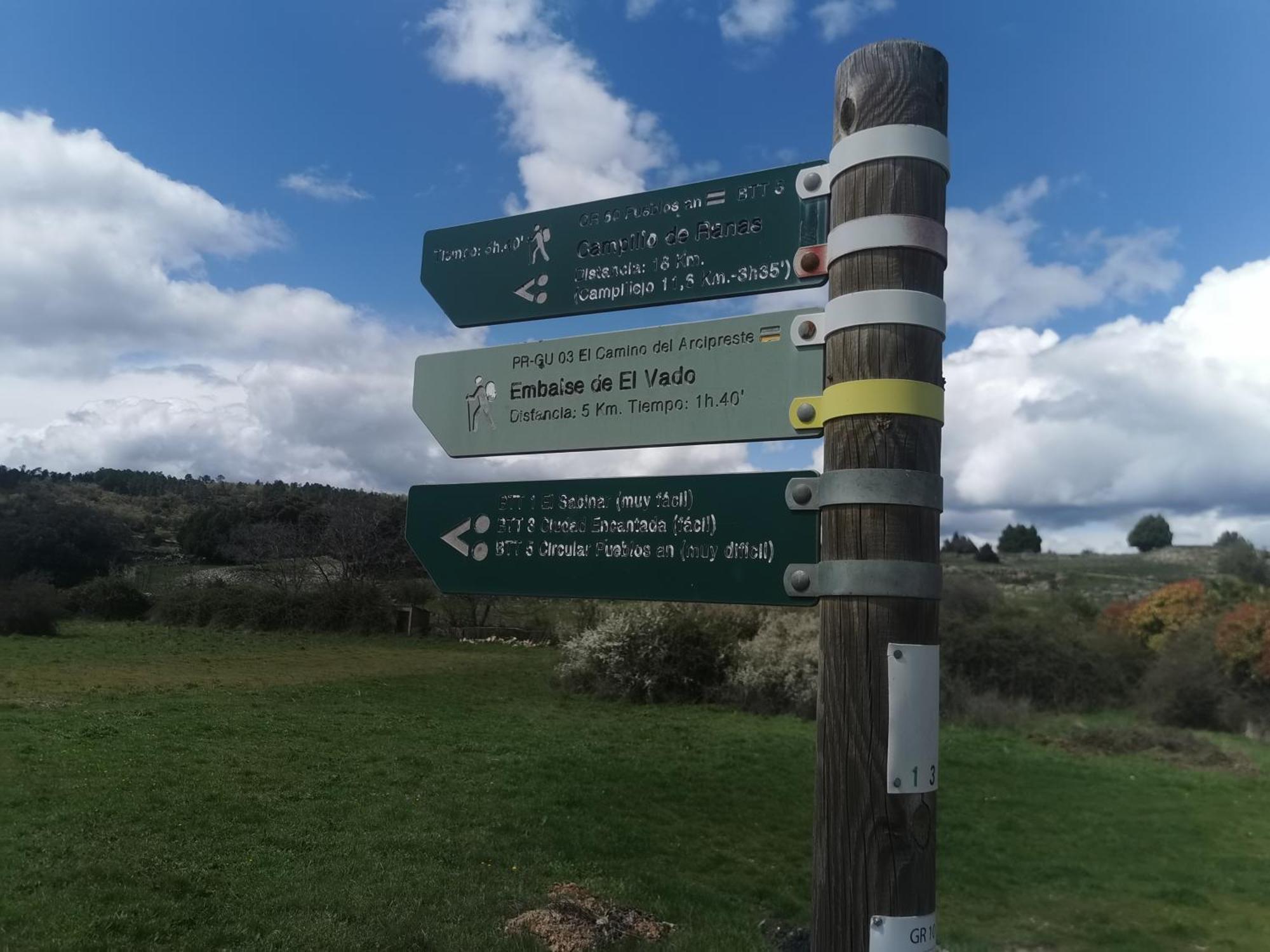 Apartamentos Rurales Alvado Tamajon Esterno foto