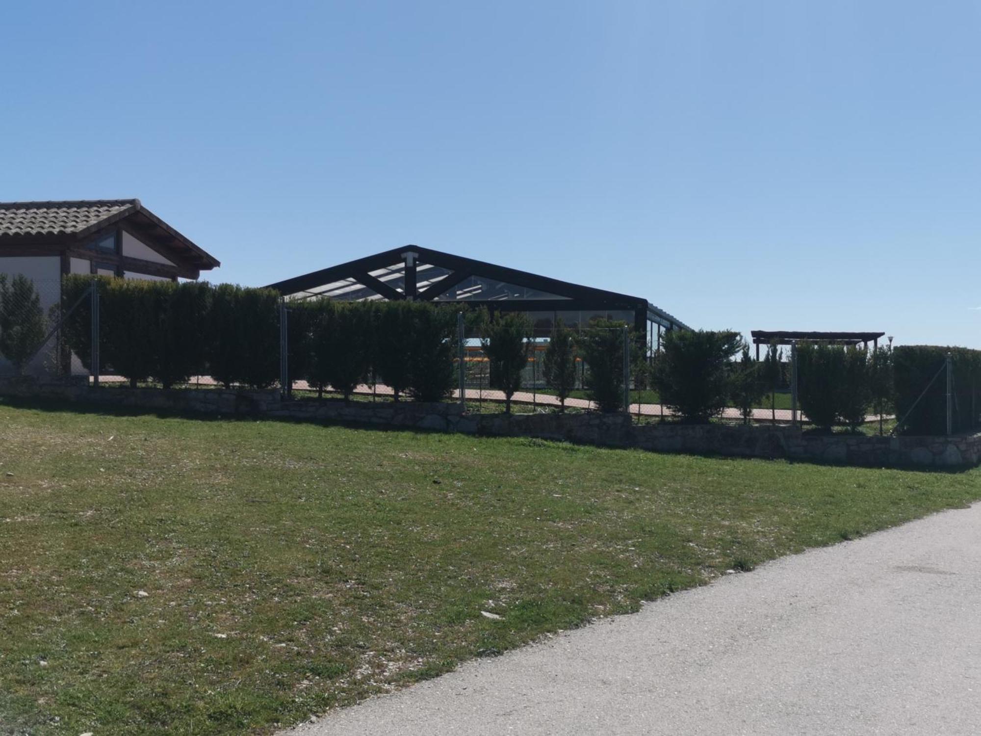 Apartamentos Rurales Alvado Tamajon Esterno foto