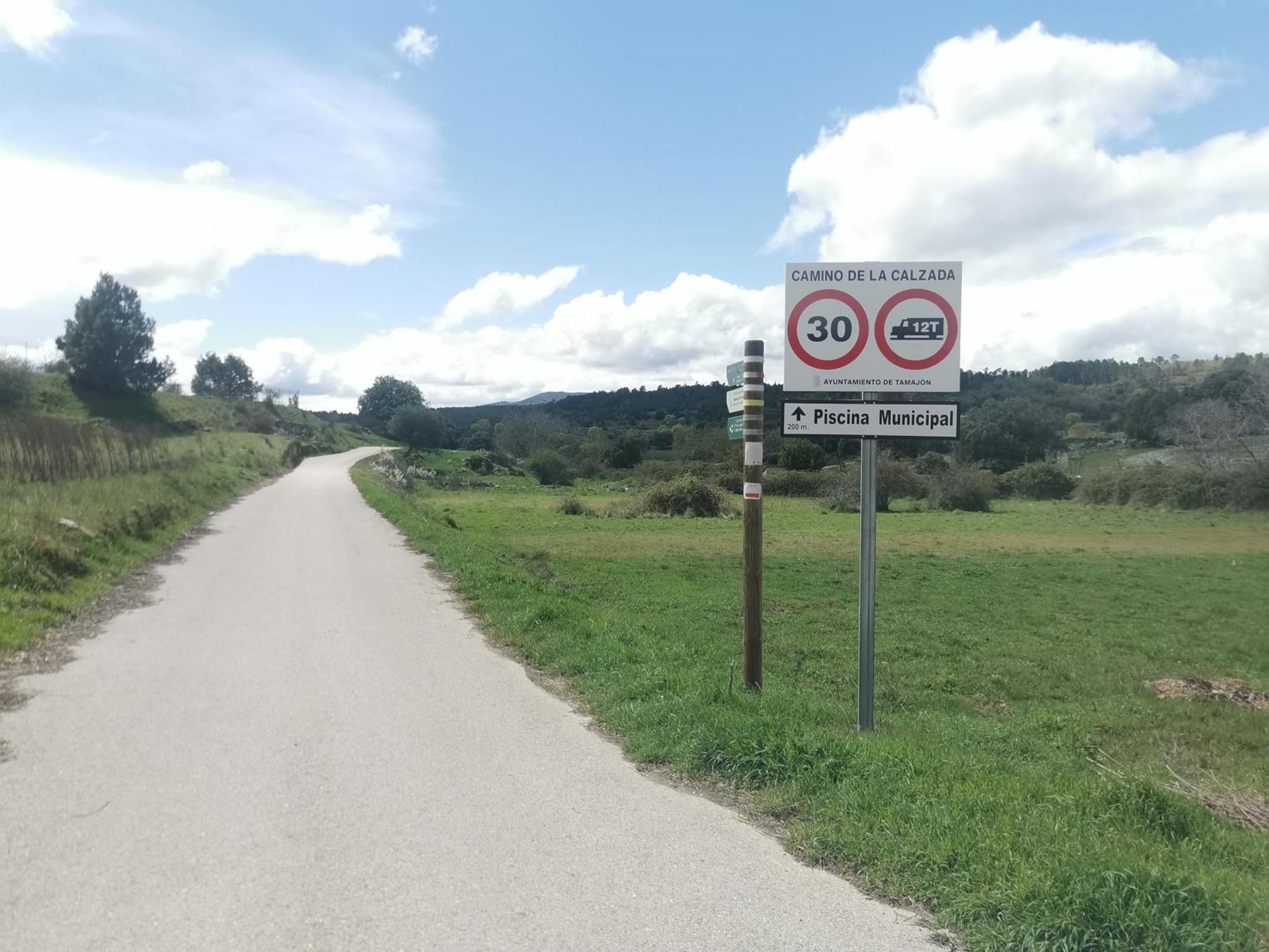 Apartamentos Rurales Alvado Tamajon Esterno foto